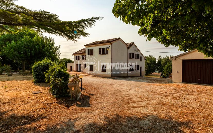 Appartamento in Località Serralta, Montecassiano