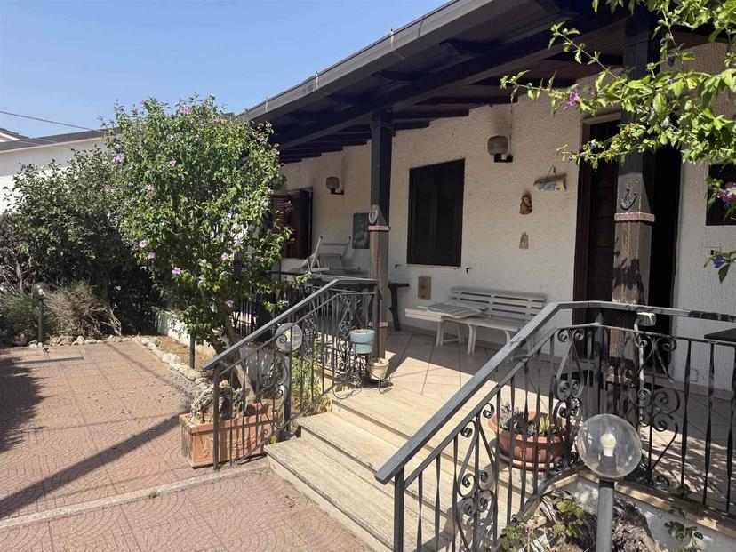 Villa in Via Poggio Filippo, Magliano de' Marsi — foto 2 di 5
