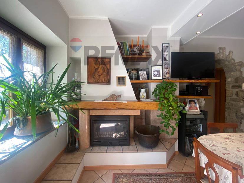 Casa indipendente, Salò — foto 2 di 5