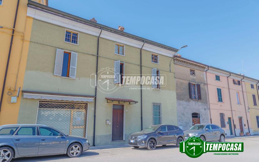 Trilocale in Via Trieste 45, Carpaneto Piacentino — foto 2 di 2