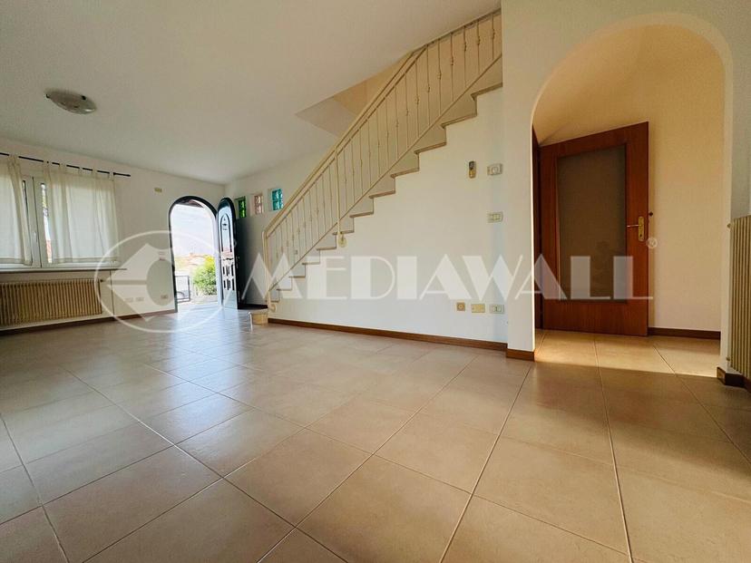Villa a schiera, Roveredo in Piano — foto 4 di 5