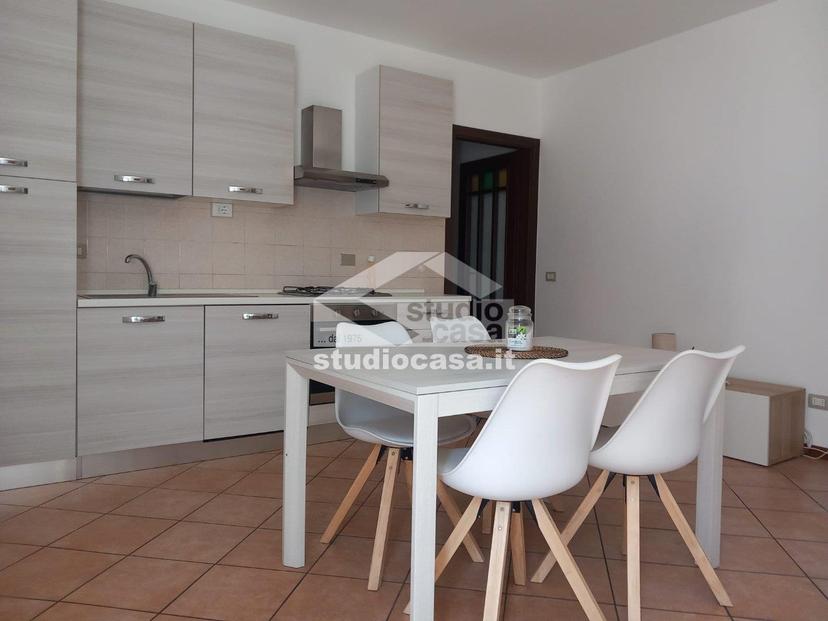 Trilocale in Via Castellazzo, Palazzo Pignano — foto 3 di 5