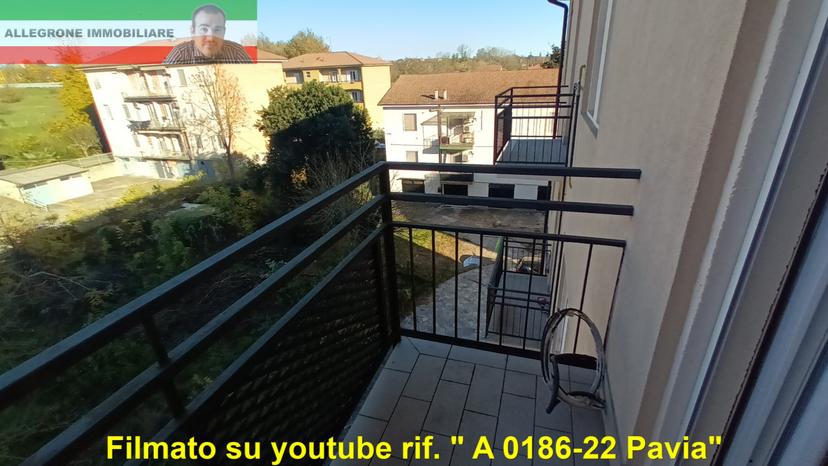 Bilocale in Piazzale Tevere, Pavia