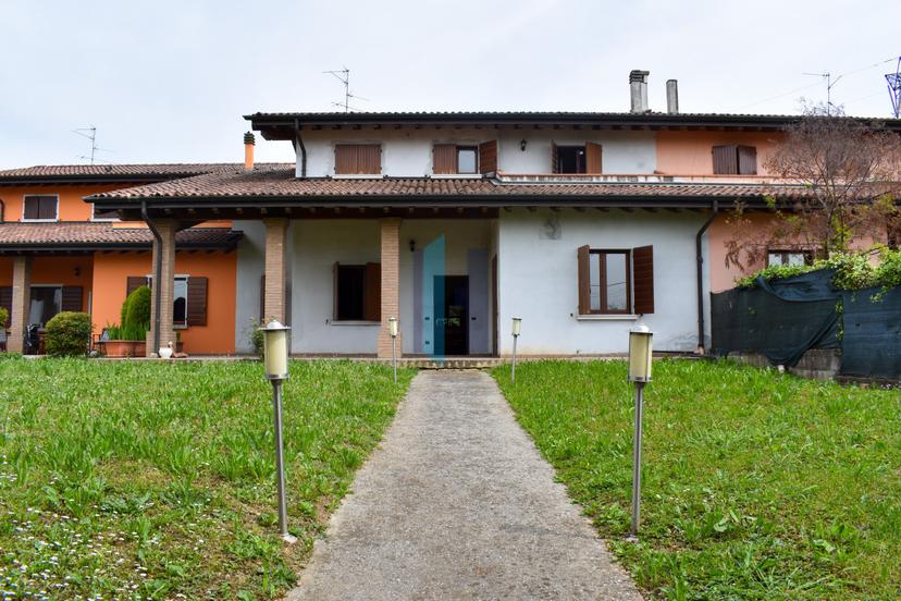 Villa a schiera, Torbole Casaglia — foto 3 di 5