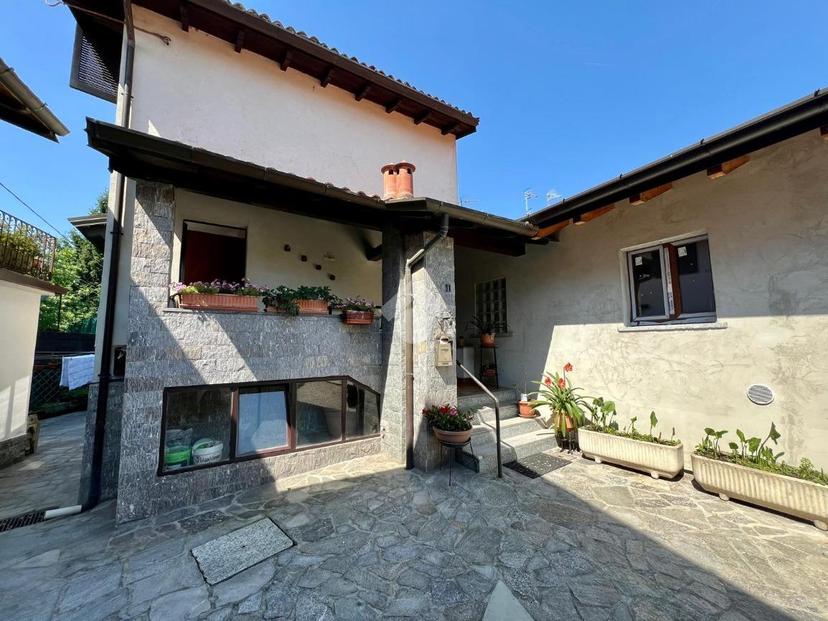 Villa in Via Conte Verde 11, Varese — foto 5 di 5