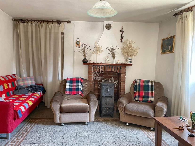 Casa indipendente in Via Roma, Romagnese — foto 3 di 5