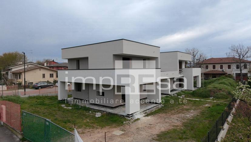 Villa in Via Olimpia, Paese — foto 5 di 5