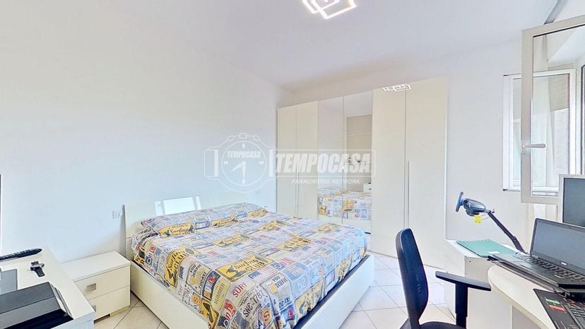 Bilocale in Via Alcide De Gasperi, Brugherio — foto 2 di 5
