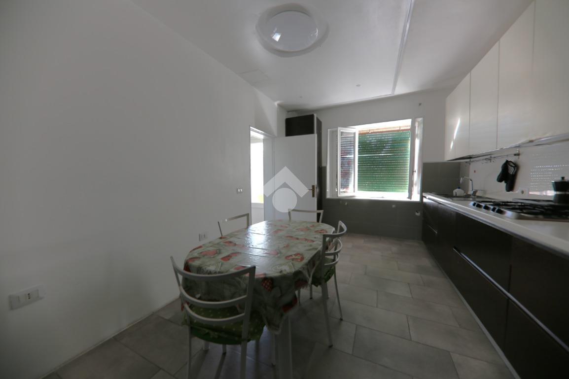 Casa indipendente in Via Solferino E San Martino 33, Roverbella