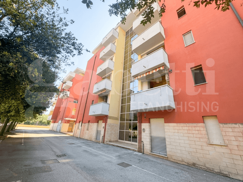 Trilocale in Via F.P. Michetti 18, Manoppello — foto 4 di 5
