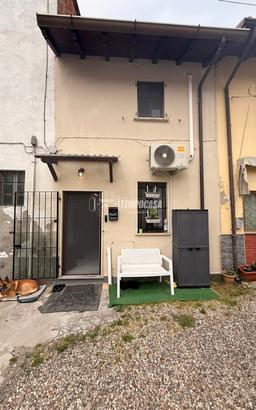 Bilocale in Via Circonvallazione, Arena Po