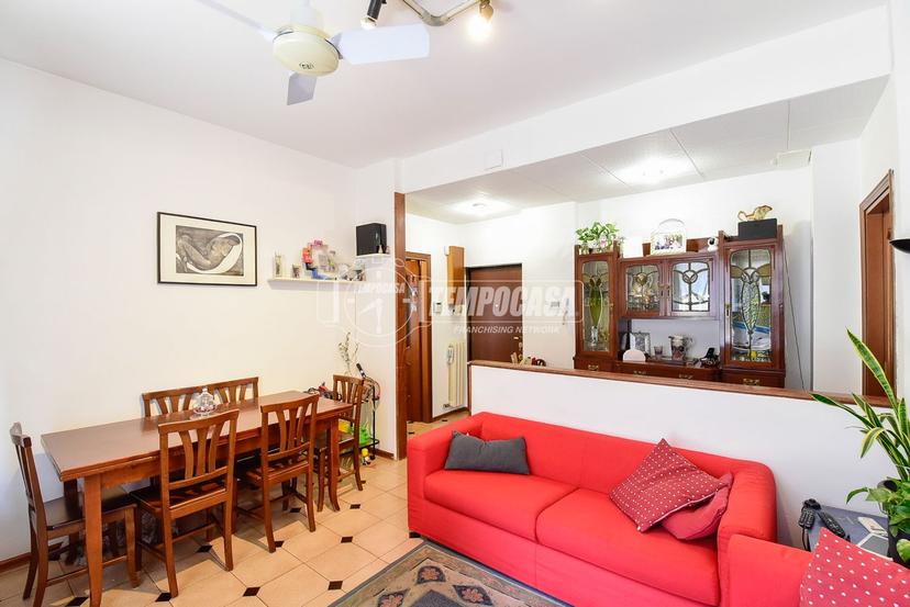 Trilocale in Via Tommaso Perti 60, Lipomo — foto 2 di 5