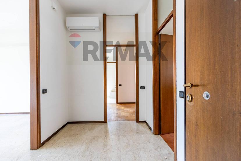 Quadrilocale in Via Mons. G. Terruzzi 2, Sovico — foto 2 di 5
