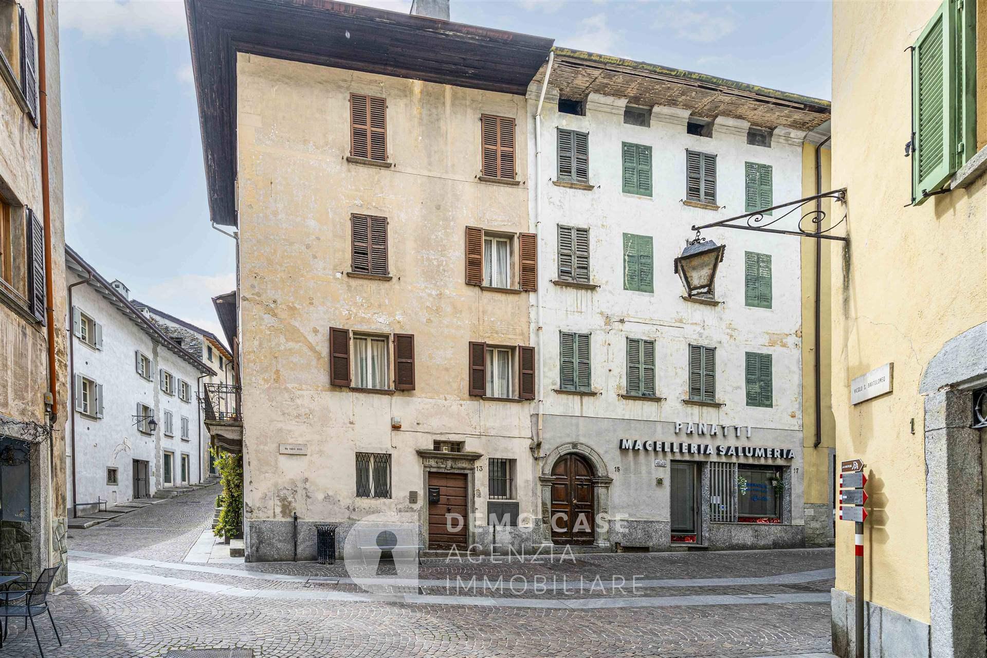 Casa indipendente in Via Paolo Bossi, Chiavenna