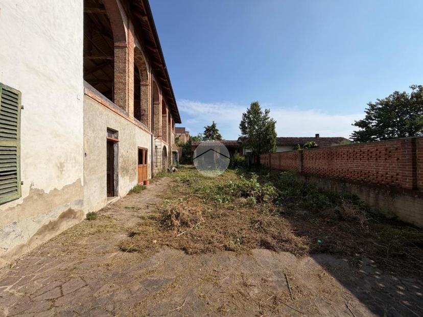 Casa indipendente in Via Cavour 7, Tonco — foto 3 di 5