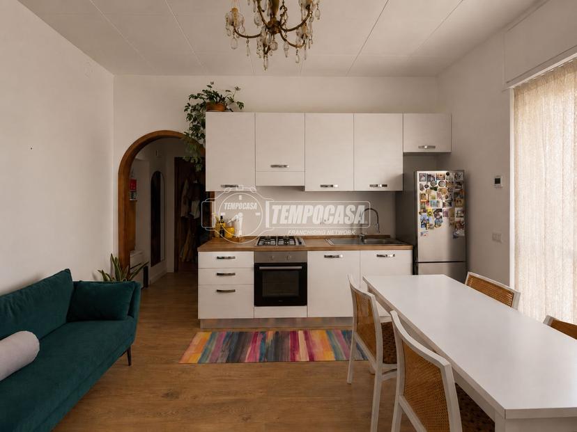 Bilocale in Via Magenta 33, Lomagna — foto 4 di 5