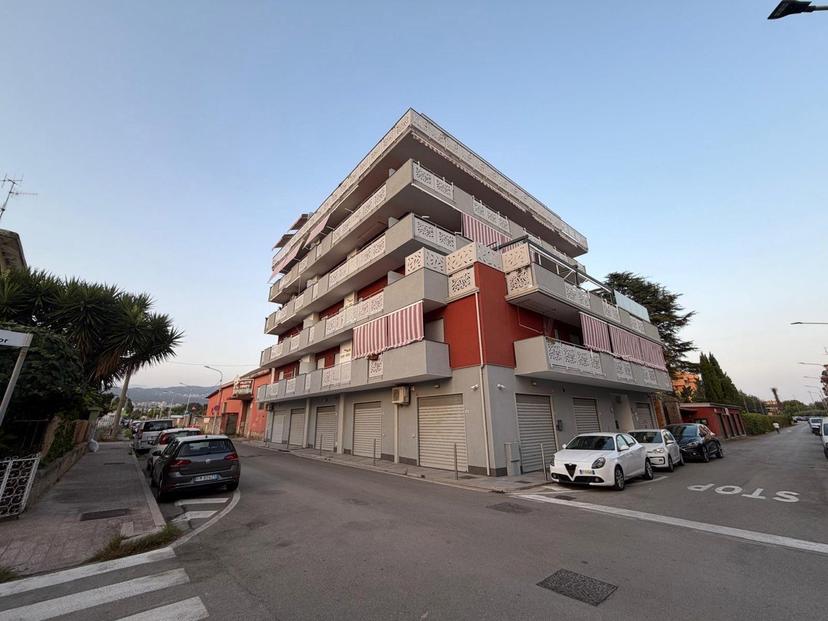 Quadrilocale in Via del Gladiatore , Pontecagnano Faiano — foto 3 di 5