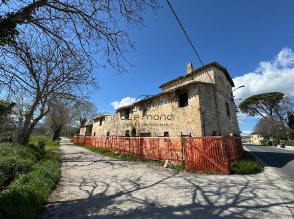 Casale in Via Mercatello 44, Castel Ritaldi — foto 5 di 5