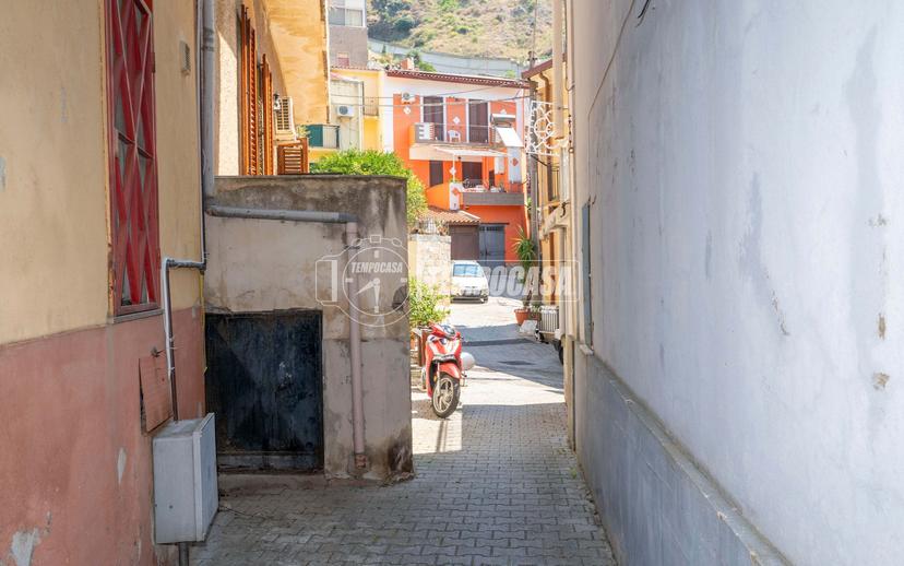 Appartamento in Strada Provinciale 33 3, Messina