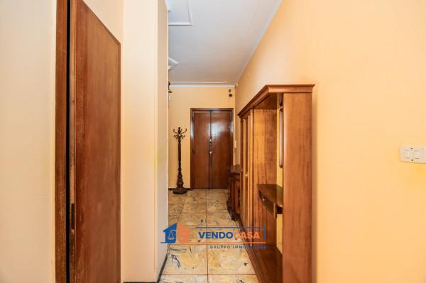 Trilocale in Via Generale Giovanni Allasia 15, Boves — foto 3 di 5