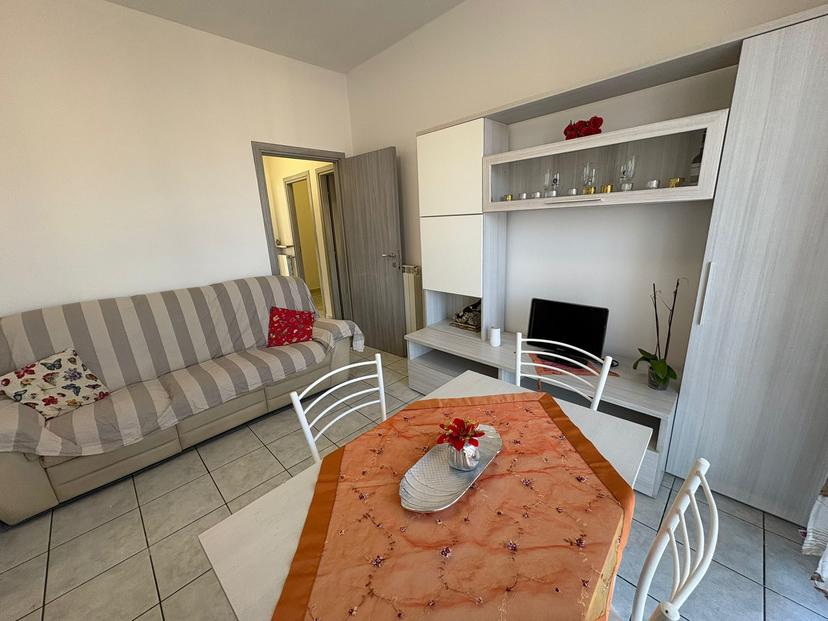 Trilocale in Corso Giacomo Matteotti 6, Castel San Giovanni — foto 3 di 5