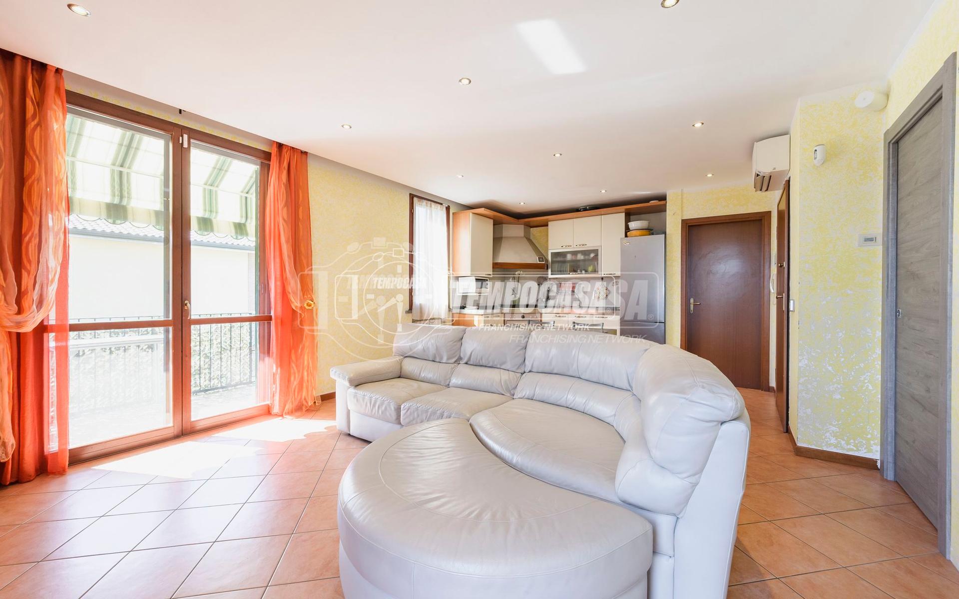 Quadrilocale in Via XXV Aprile 3, Casalgrande