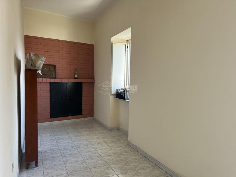 Trilocale in Via Alessandro Bisceglia 56, Aversa — foto 2 di 5