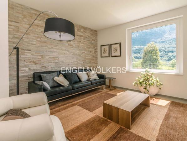 Villa, Carlazzo — foto 3 di 5