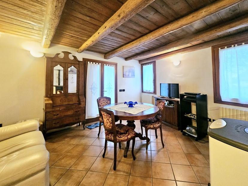 Villa in Via Ponticelli, Granze — foto 4 di 5