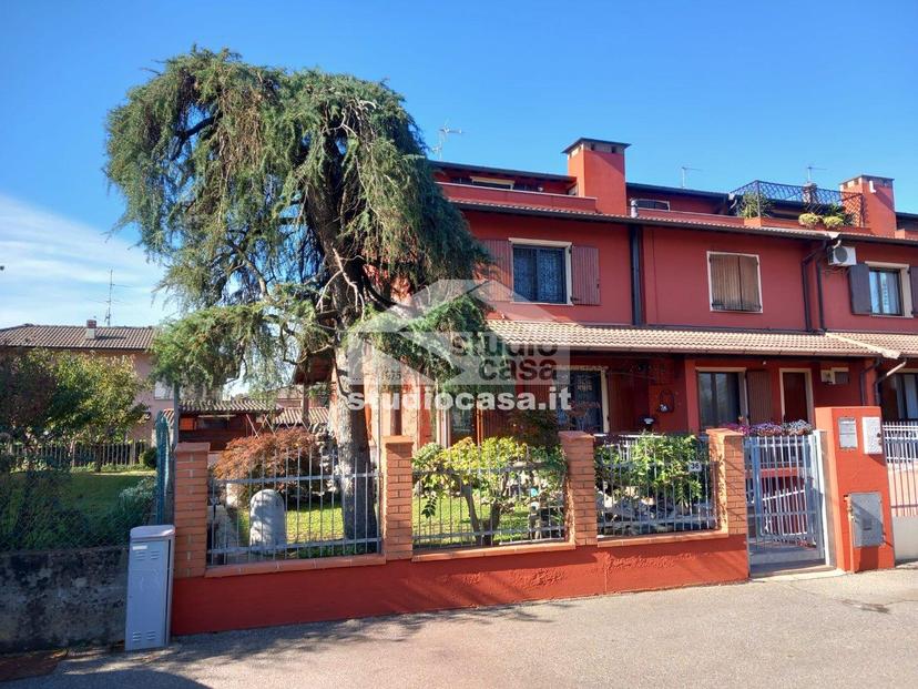 Villa a schiera in Via Berlinguer, Vaiano Cremasco — foto 4 di 5