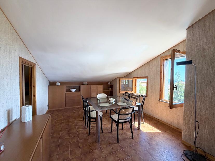 Quadrilocale in Via Capocroce Snc, Rocca di Cambio — foto 2 di 5
