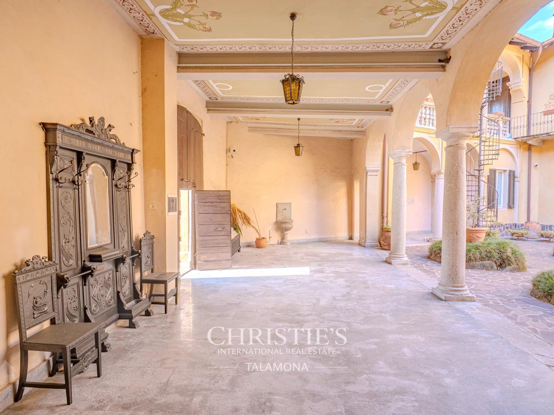 Casa indipendente, Porto Valtravaglia
