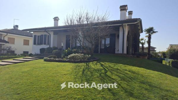 Villa in Via Giovanni Pascoli 2, Selvazzano Dentro — foto 2 di 5