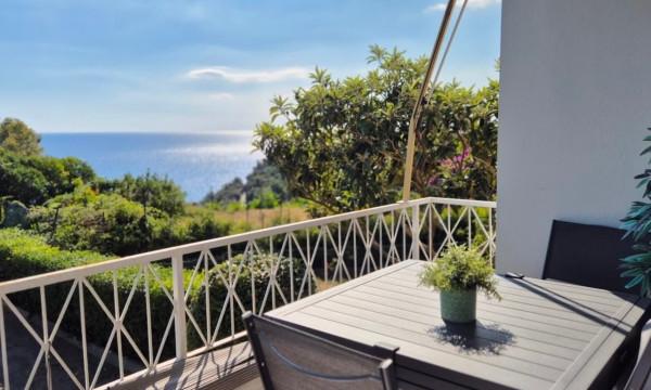 Villa a schiera in Via San Giacomo, Varazze
