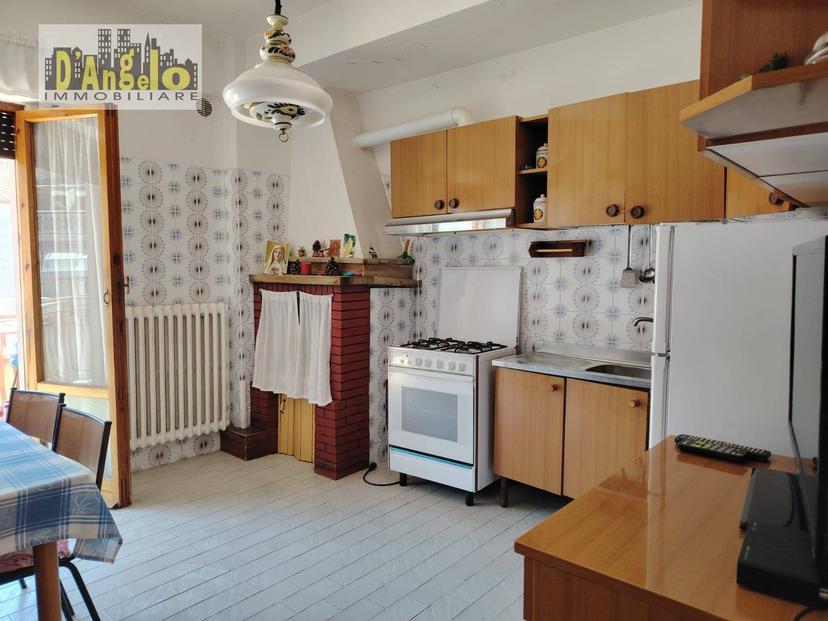 Appartamento in Via Borgo Giacomo Leopardi, Offida