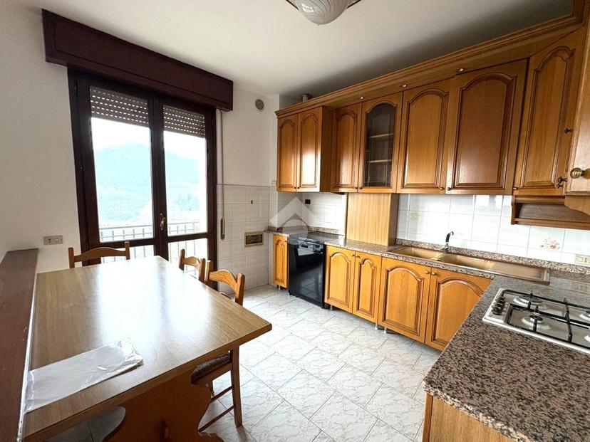 Trilocale in Via Casino Alto 1, Villa d'Almè — foto 4 di 5