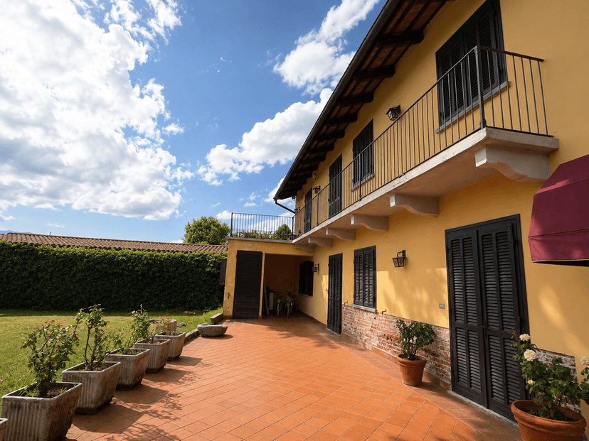 Appartamento in Via Barge  18, Saluzzo