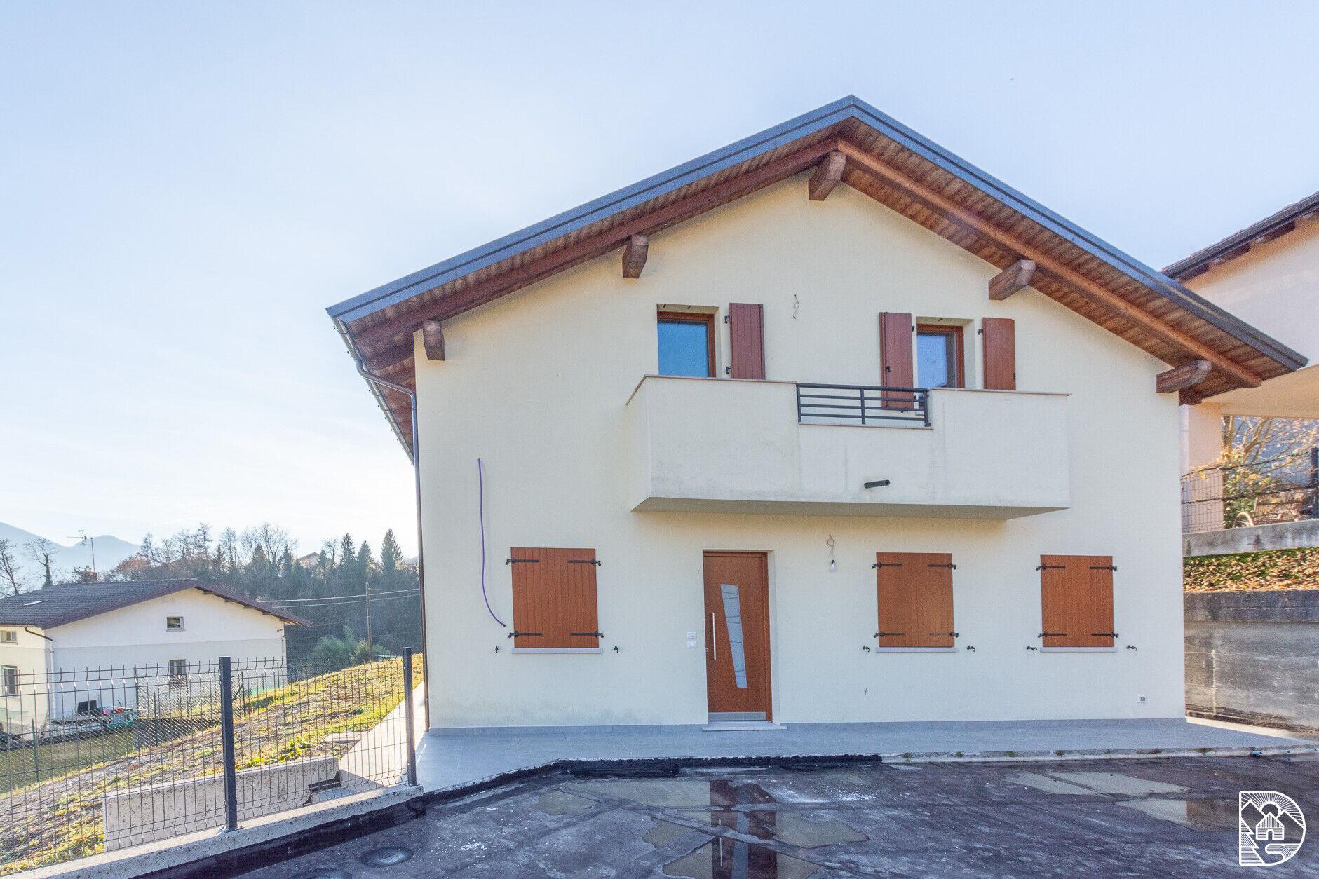 Casa indipendente in Via Faont 1, Pedavena