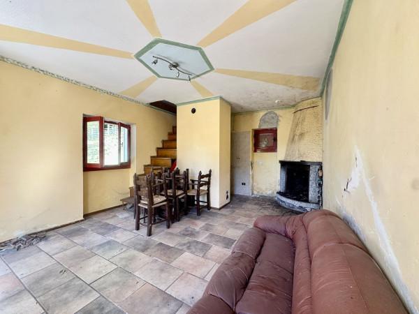 Casale in Naro, Gravedona ed Uniti