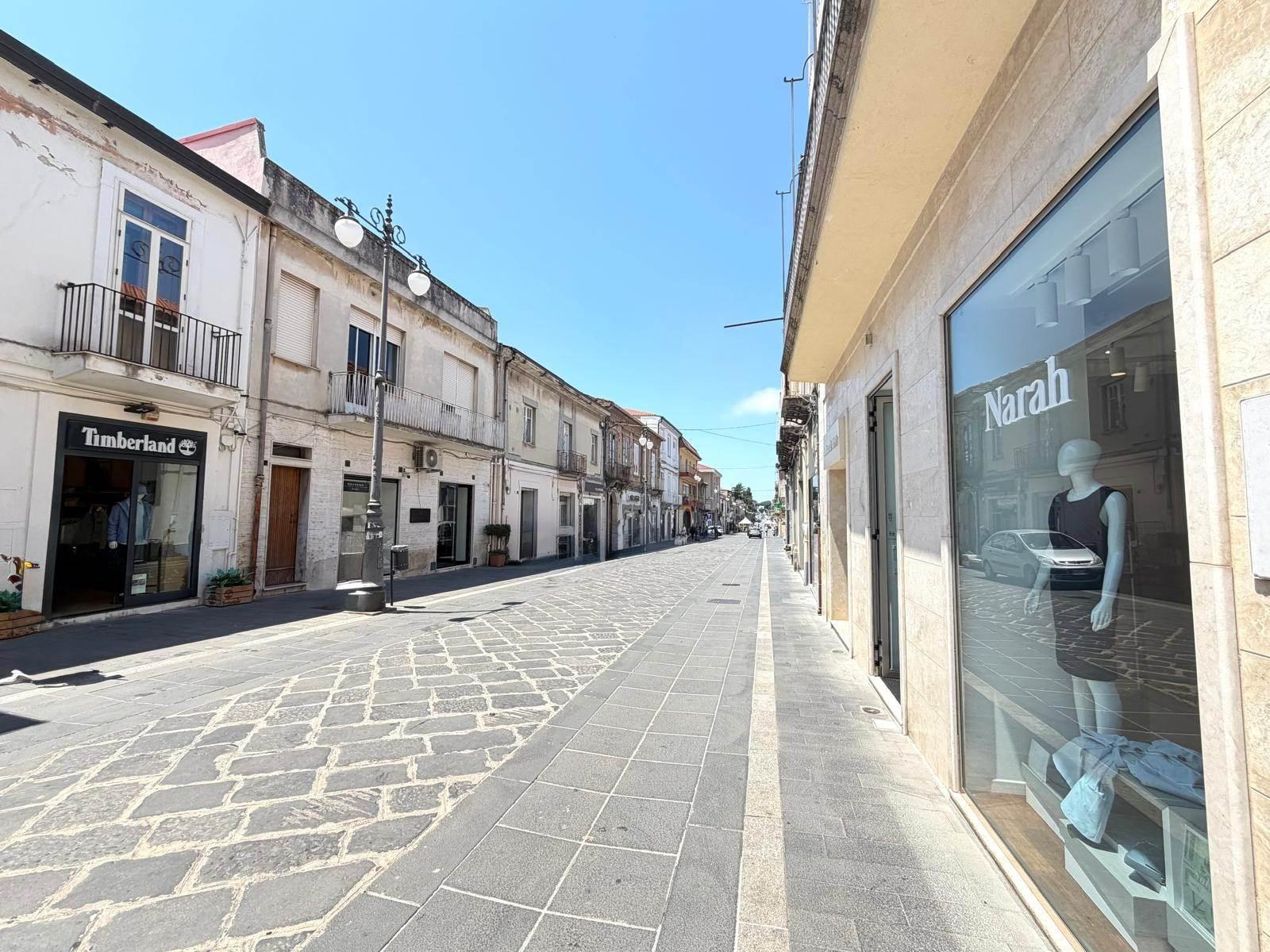 Quadrilocale in Corso Vittorio Emanuele III, Vibo Valentia