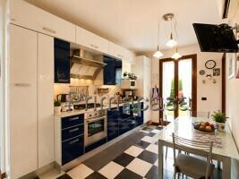 Villa a schiera in Via Giovanni Falcone 14, San Martino Buon Albergo — foto 2 di 5