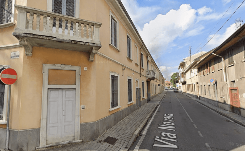 Stanza in appartamento in Via Giuseppe Verdi, Cesano Maderno — foto 3 di 5