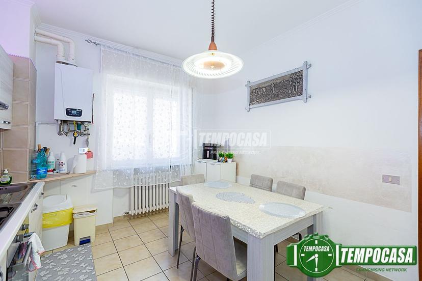 Casa indipendente in Via Zambelli, Soresina — foto 2 di 5