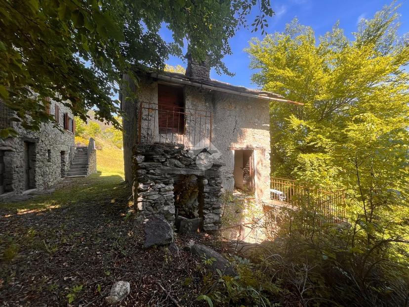 Rustico in Via Dalco, Montemezzo — foto 3 di 5