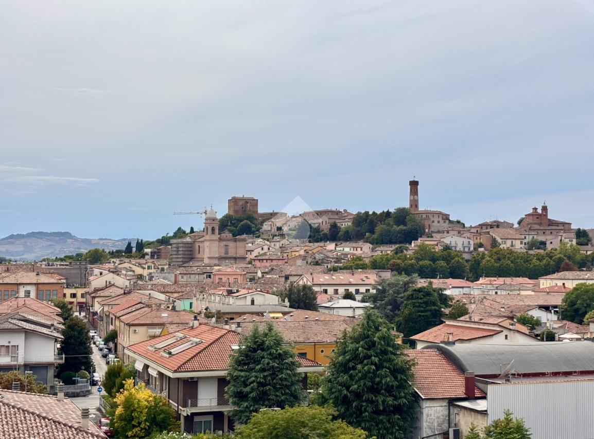 Trilocale in Viale Giuseppe Mazzini 23, Santarcangelo di Romagna
