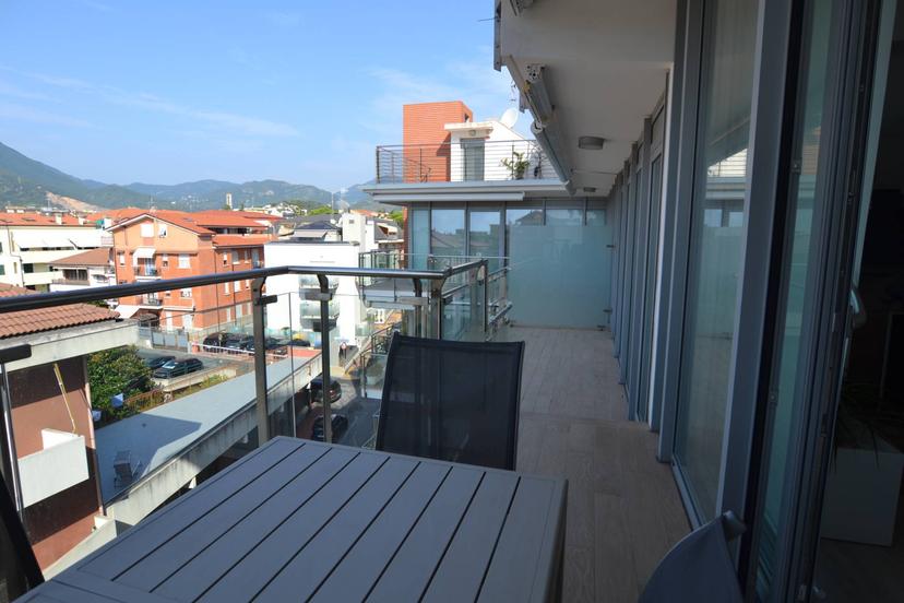 Trilocale in Via Aurelia 416, Loano