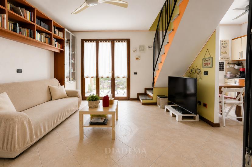 Villa a schiera in Magenta 11, Somma Lombardo — foto 3 di 5