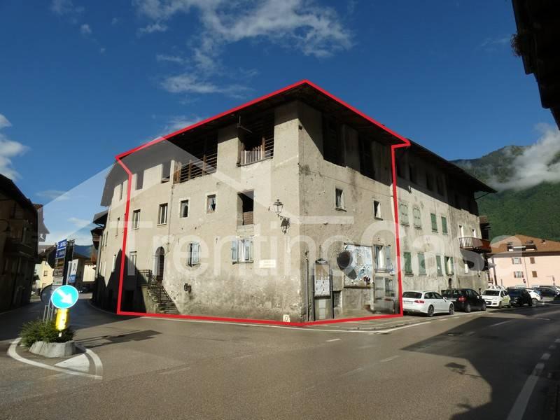 Casa indipendente in Via Regensburger 2, Storo