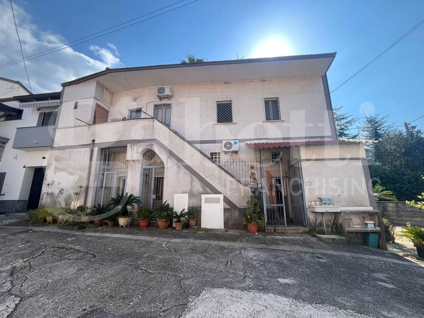 Casa indipendente in Via Ugo Lo Sordo , Pastorano — foto 5 di 5
