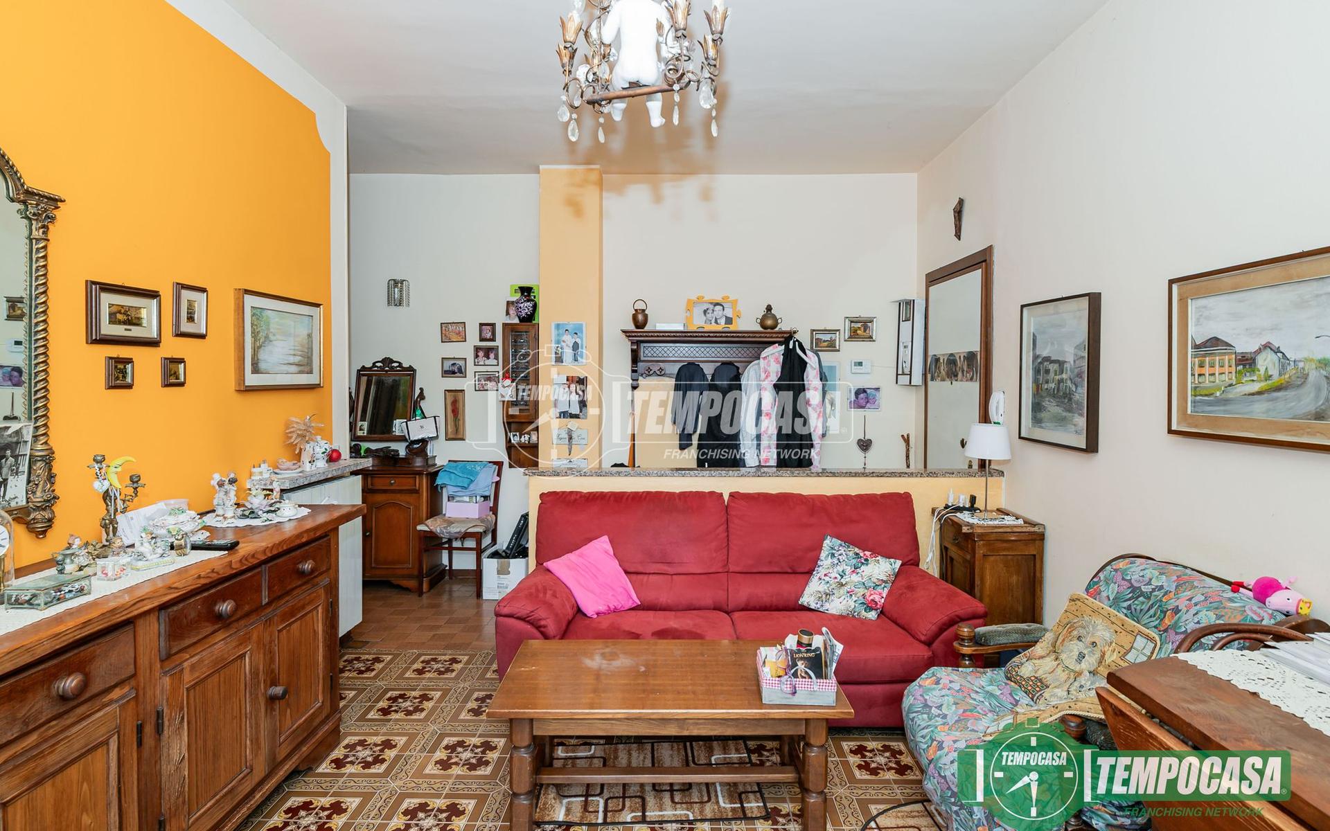 Trilocale in Via della Pesa 34, Tavazzano con Villavesco